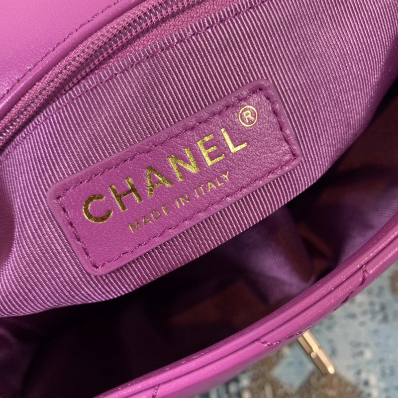 Wellow Bags - Chanel - Bags  - 546
