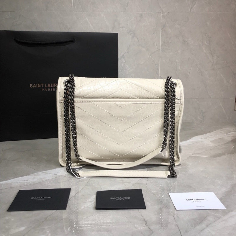 Amelia - YSL Bag - 4050