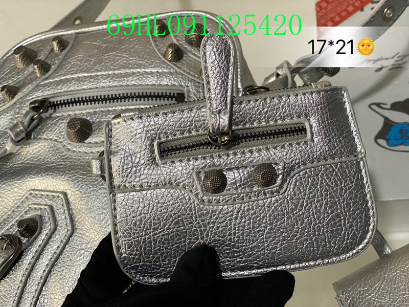 Amelia - BGA Bags - 1972
