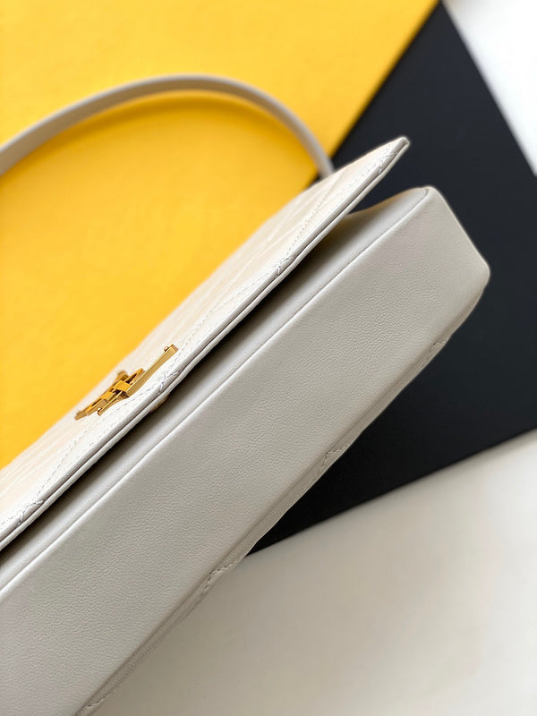 Amelia - YSL Bag - 4171