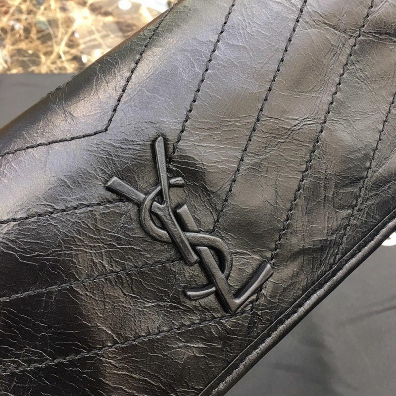 Amelia - YSL Bag - 2763