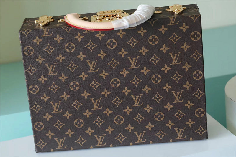 Fan Fashion Lu-Vi bags - 9503