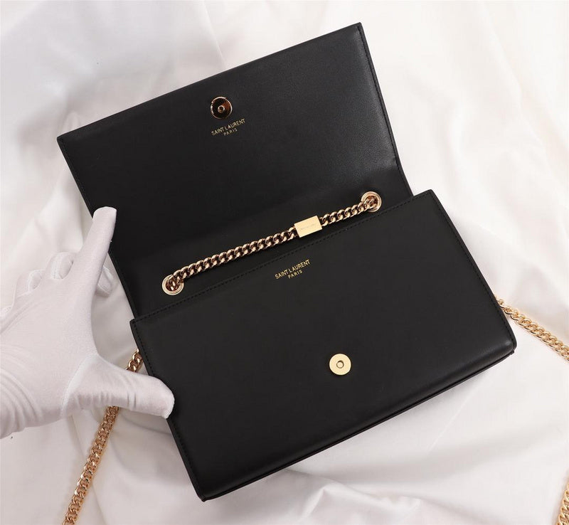 Amelia - YSL Bag - 2608