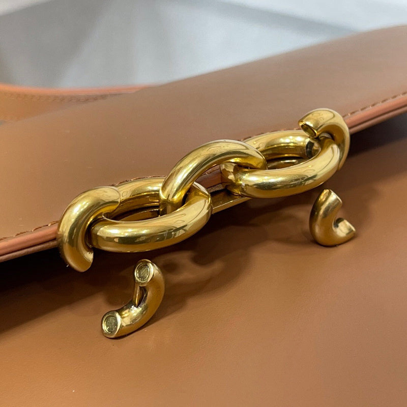 Amelia - YSL Bag - 3765