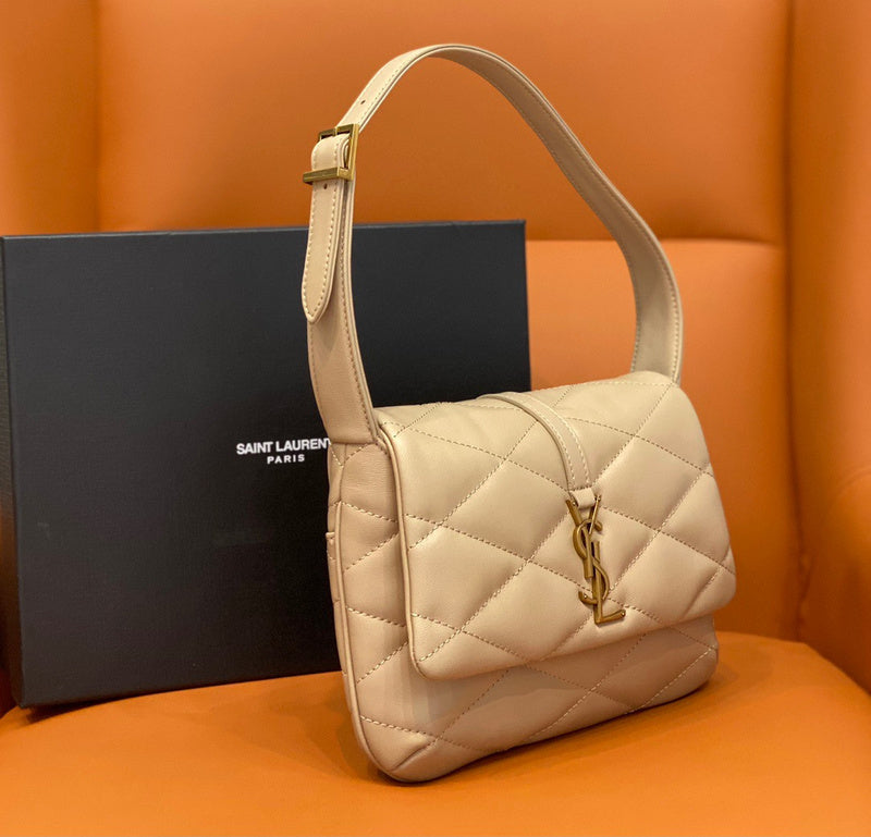 Amelia - YSL Bag - 2068