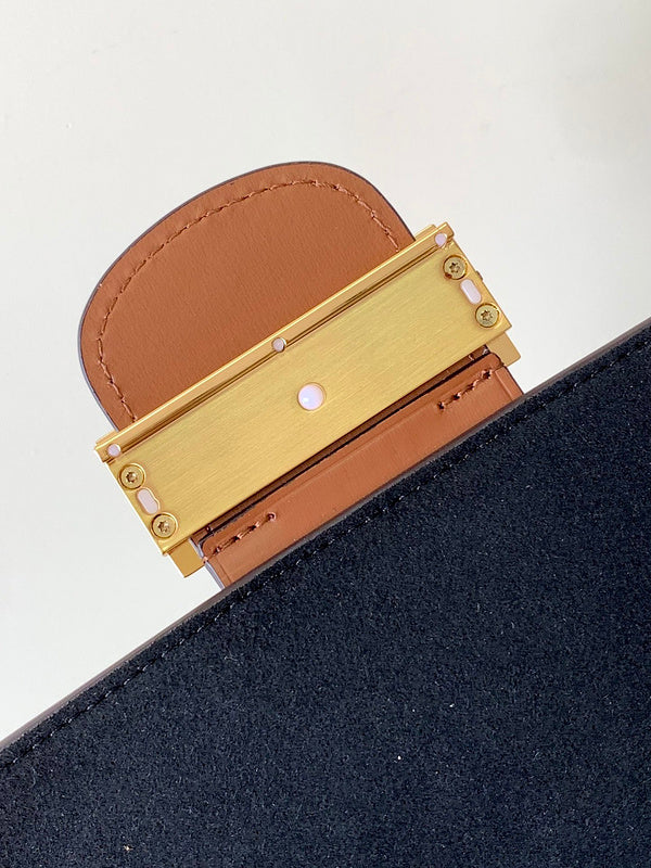 Amelia's Bag Gallery - LOV Bags - 814