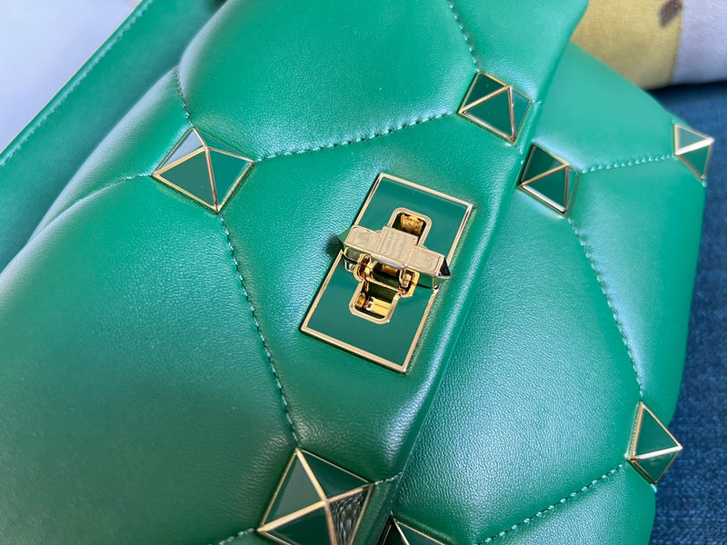 VAL LUXURY BAGS - FOR FASHION LOVERS  AFFORDABLE LUXURY BAGS- 1118