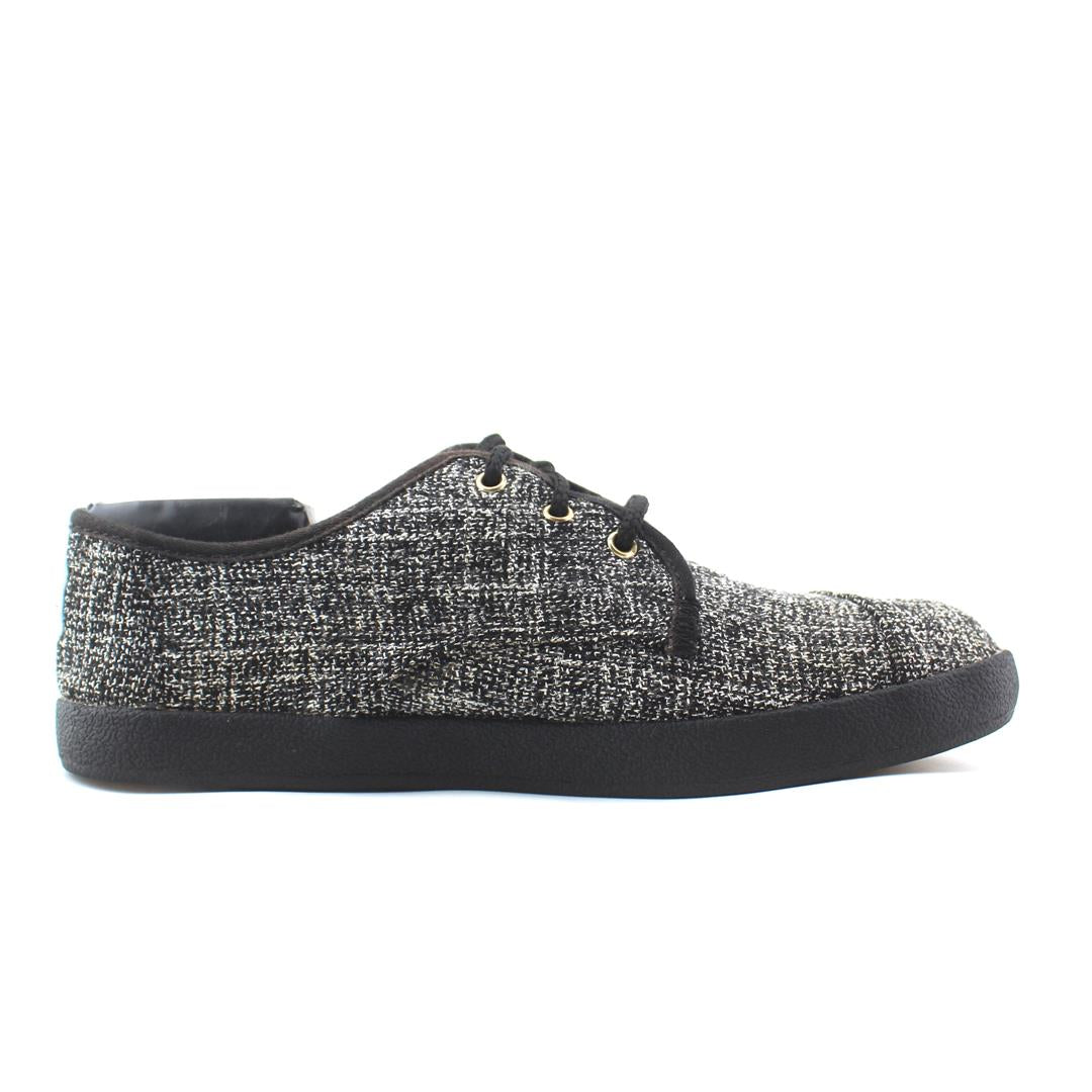 TOMS  PASEO