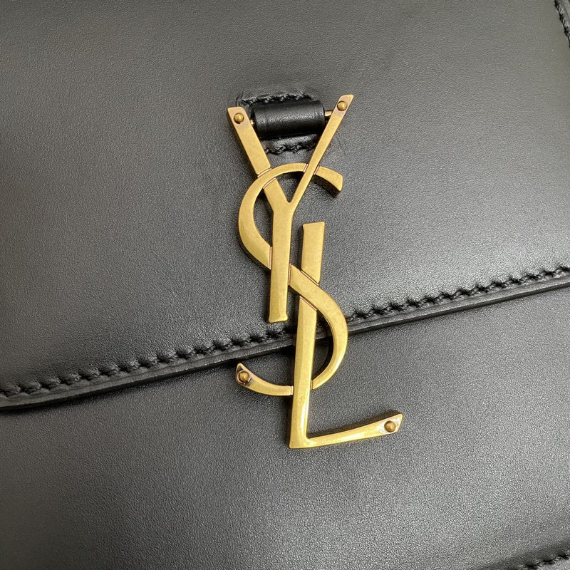Amelia - YSL Bag - 3801