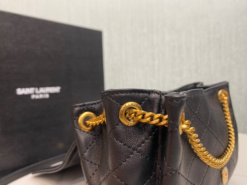 Amelia - YSL Bag - 2069