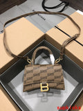 Amelia- BG Hourglass Bags - 081