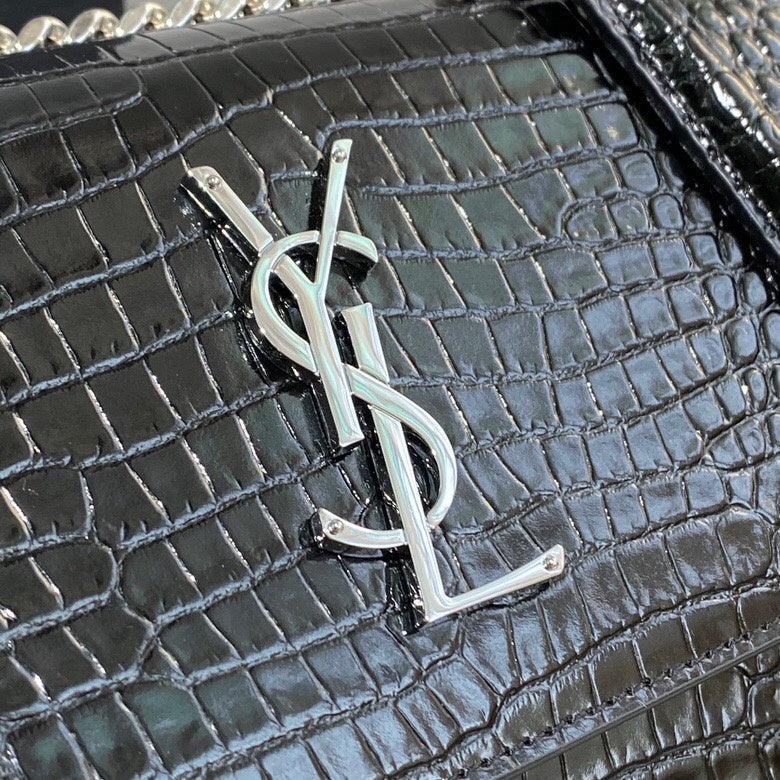 Amelia - YSL Bag - 4024