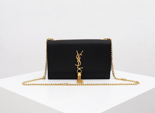 Amelia - YSL Bag - 3527