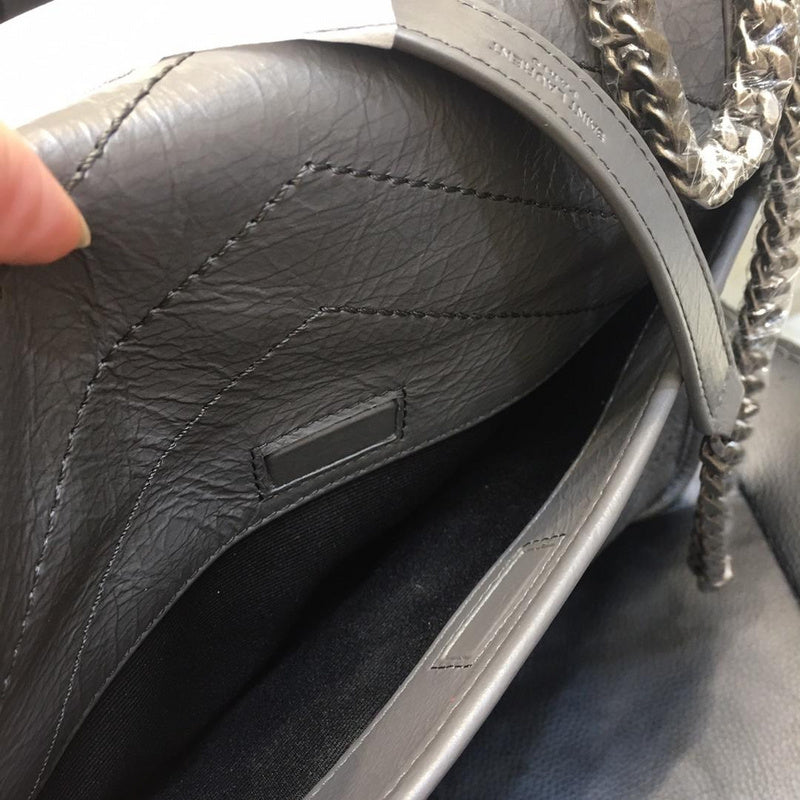 Amelia - YSL Bag - 2789