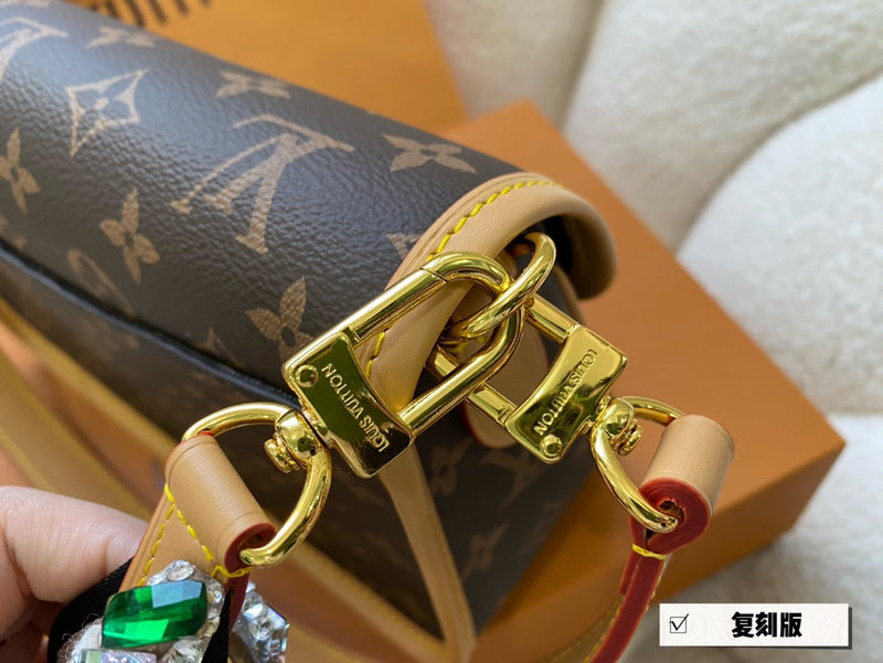 Amelia - LV Bags - 14810