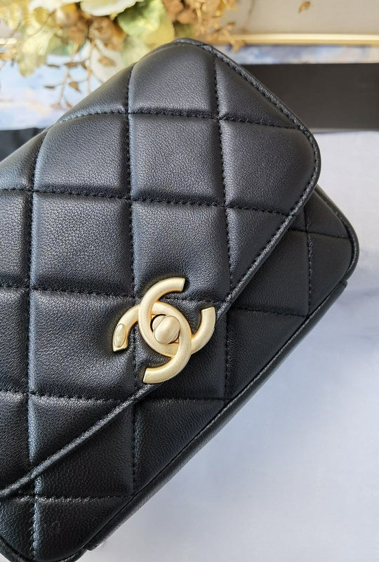 Wellow Bags - Chanel - Bags  - 488