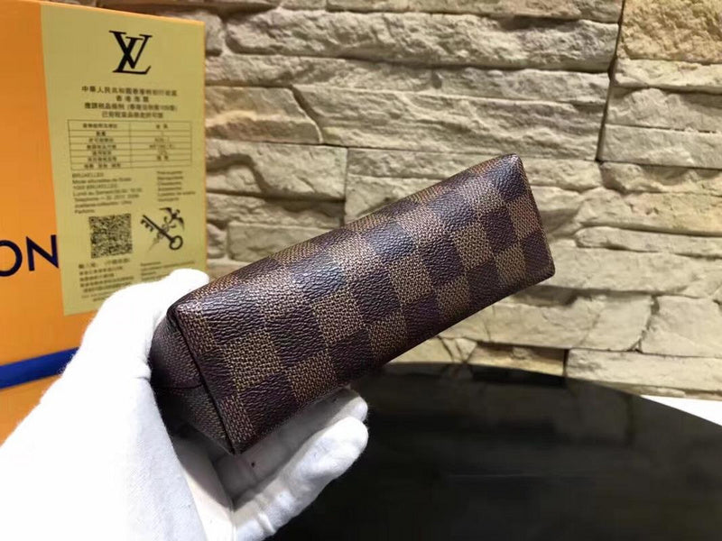 Fan Fashion Lu-Vi bags - 17880