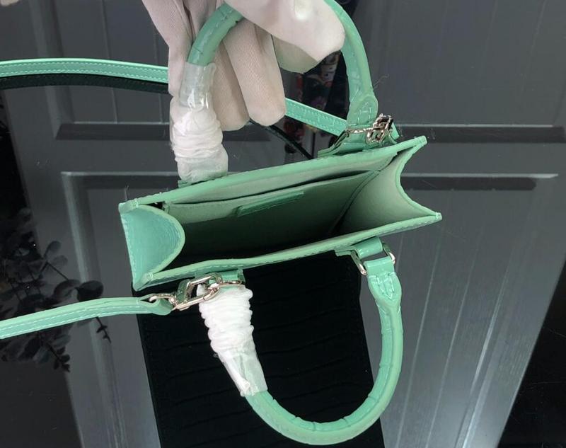 AmeliaLuxury - LOV Bags - 2204