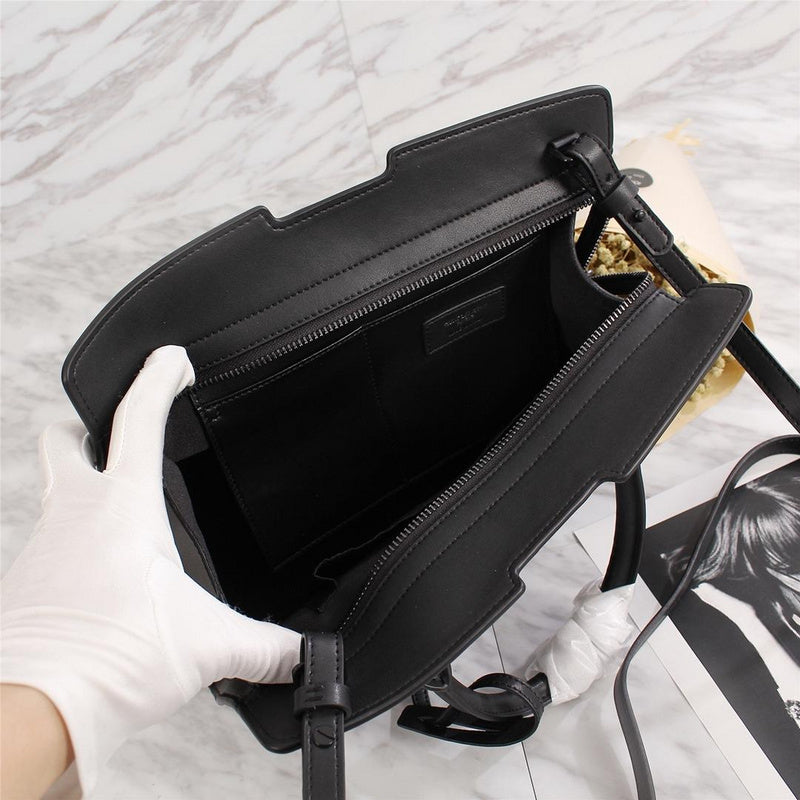 Amelia - YSL Bag - 2527
