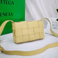 B-VENETA STYLISH HANBAGS FOR WOMEN - - 113