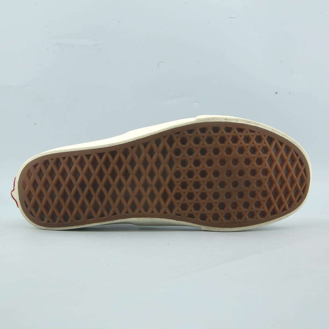 VANS AUTHENTIC