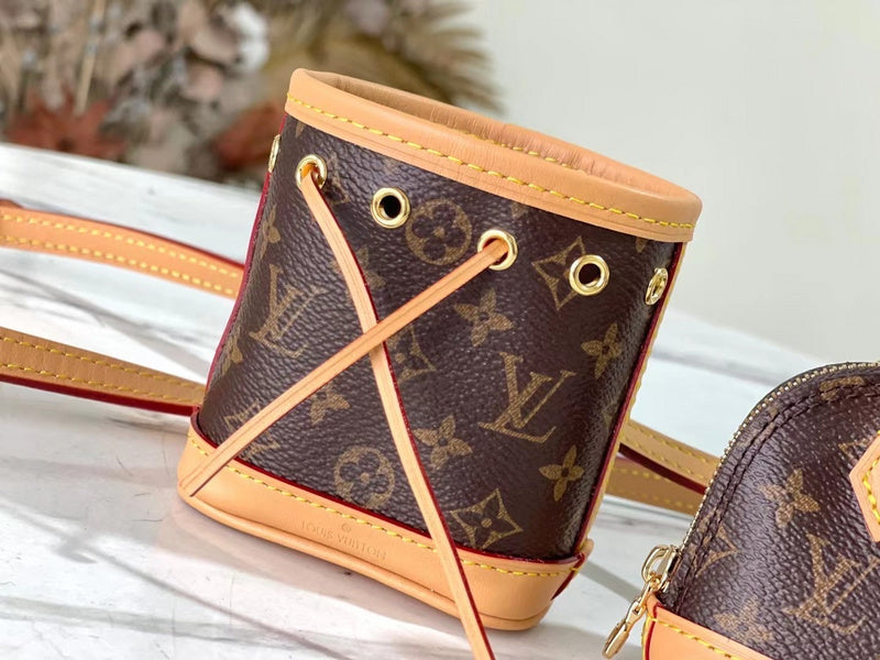 Fan Fashion Lu-Vi Bags - 16943