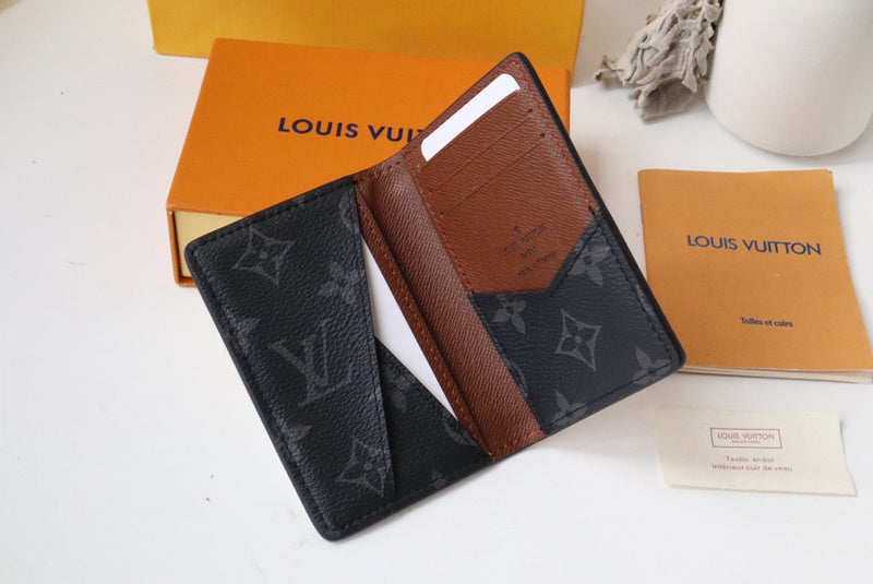 Fan Fashion Lu-Vi bags - 17529