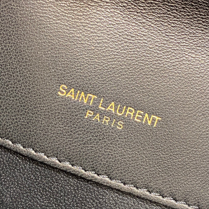 Amelia - YSL Bag - 3774