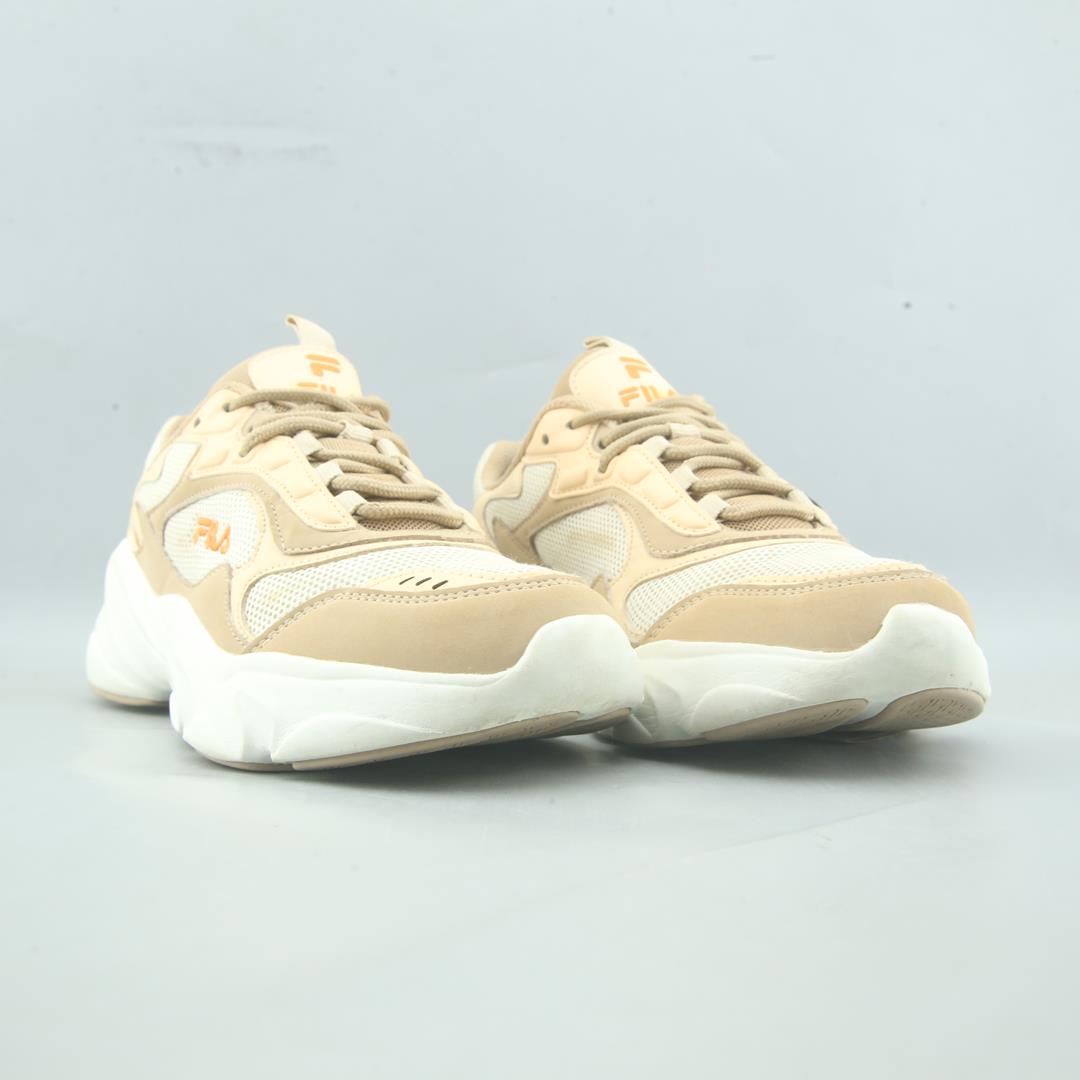 FILA .