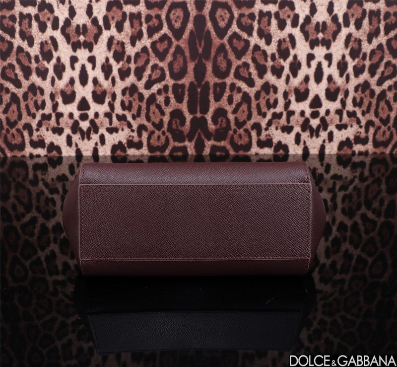 Amelia- DG Bags - 360
