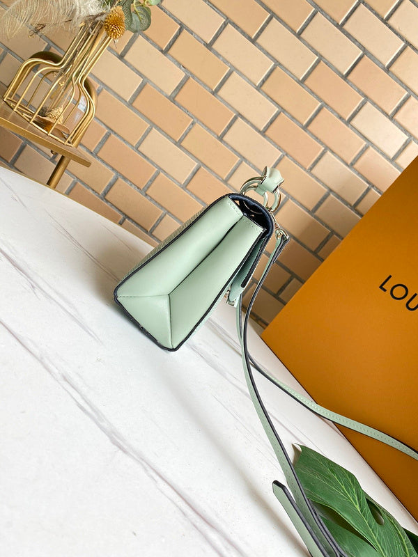 Amelia - LOV Lady Bags - 1049