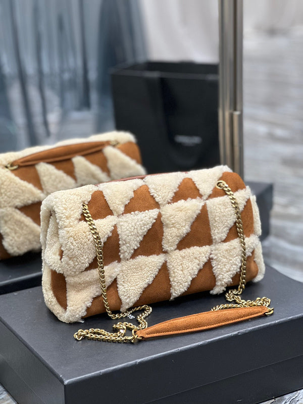 Amelia - YSL Bag - 3926