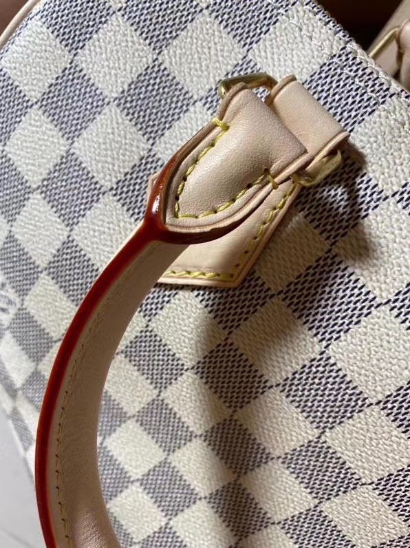 Fan Fashion Lu-Vi bags - 9478
