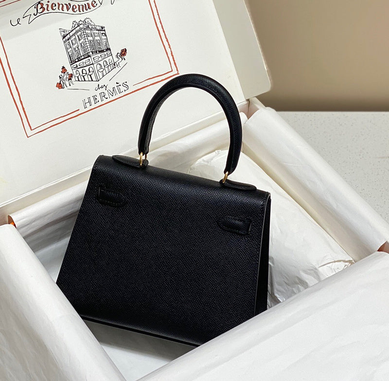 Amelia - HMS Bags - 1727