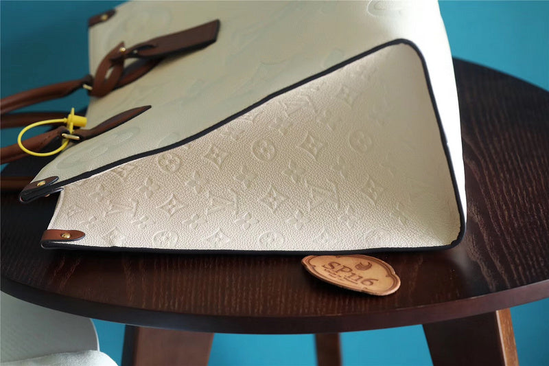 Fan Fashion Lu-Vi bags - 8658
