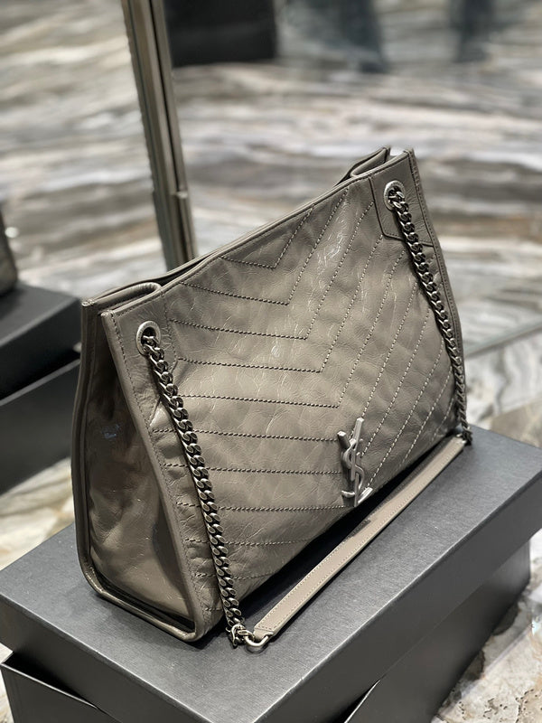 Amelia - YSL Bag - 3949