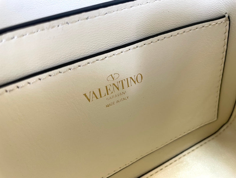 VAL LUXURY BAGS - FOR FASHION LOVERS  AFFORDABLE LUXURY BAGS- 100