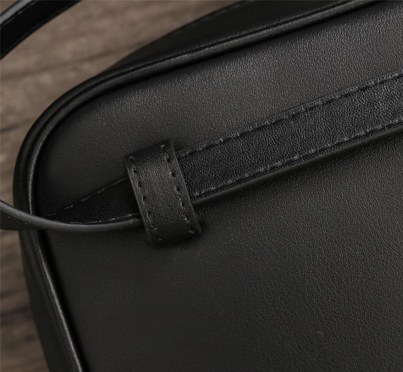 Amelia - YSL Bag - 2886