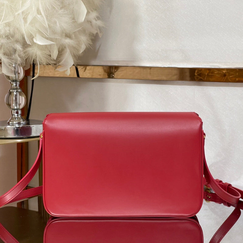 Amelia - YSL Bag - 3765