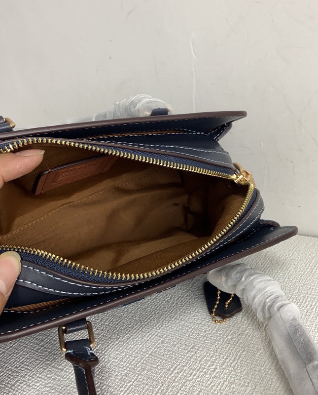 Amelia-i CAH Bags - 083