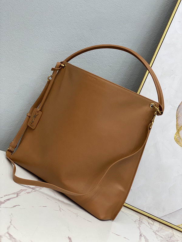Amelia - YSL Bag - 2150