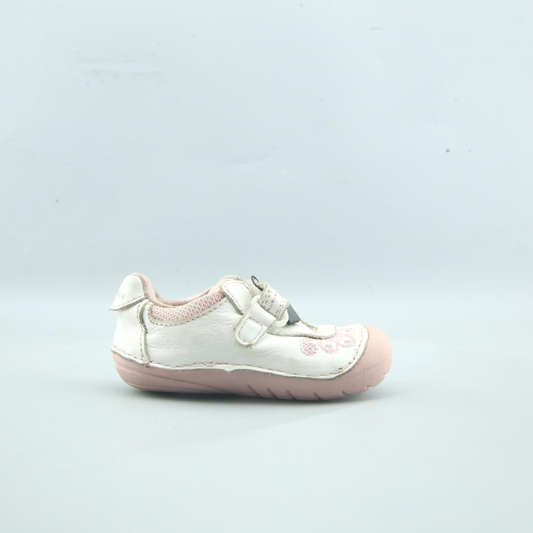 STRIDE RITE .
