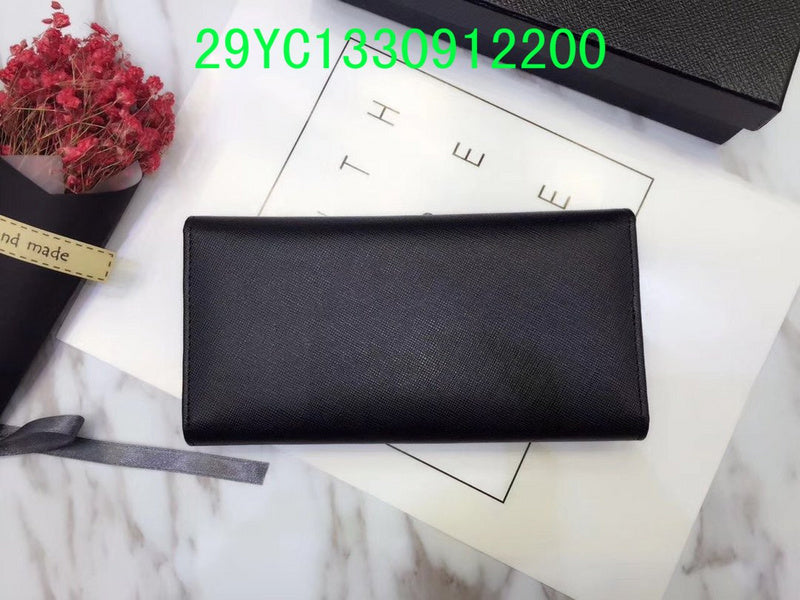Amelia - PD Wallet - 459