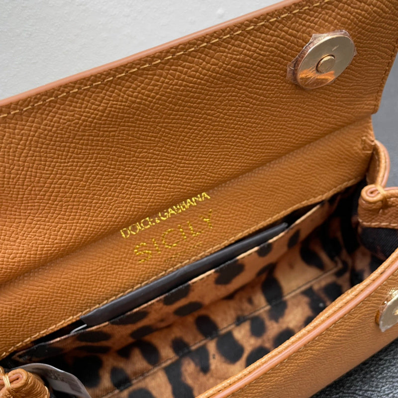 Amelia- DG Bags - 106
