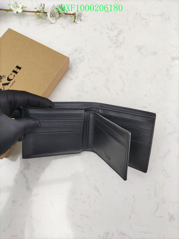 Amelia - CAH Wallet - 009