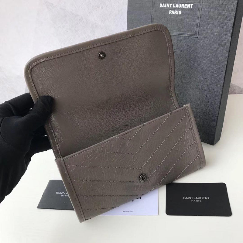 Amelia - YSL Bag - 2430