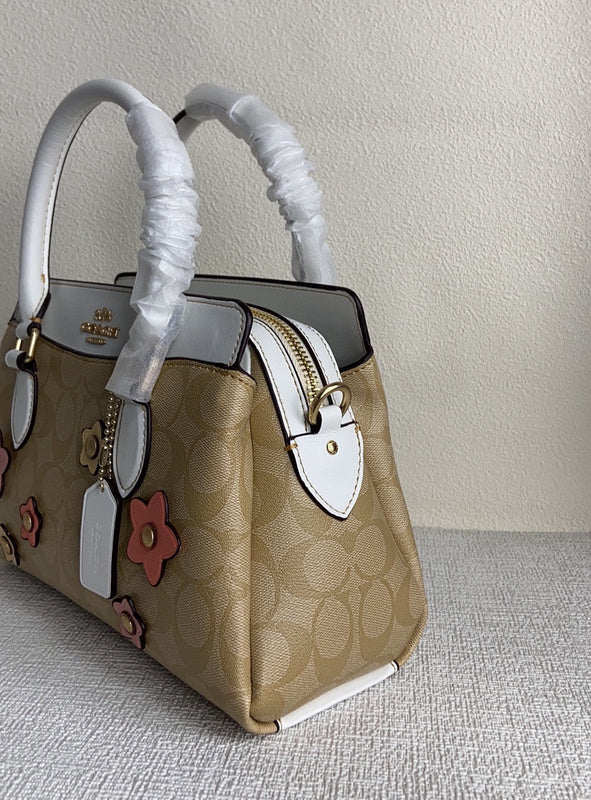 Amelia-i CAH Bags - 108