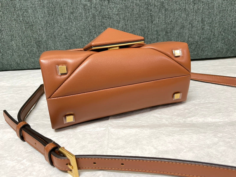VAL LUXURY BAGS - FOR FASHION LOVERS  AFFORDABLE LUXURY BAGS- 652