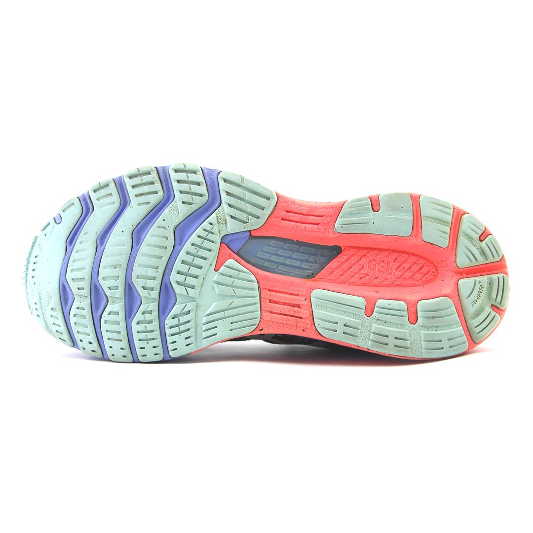 ASICS GEL KAYANO 28