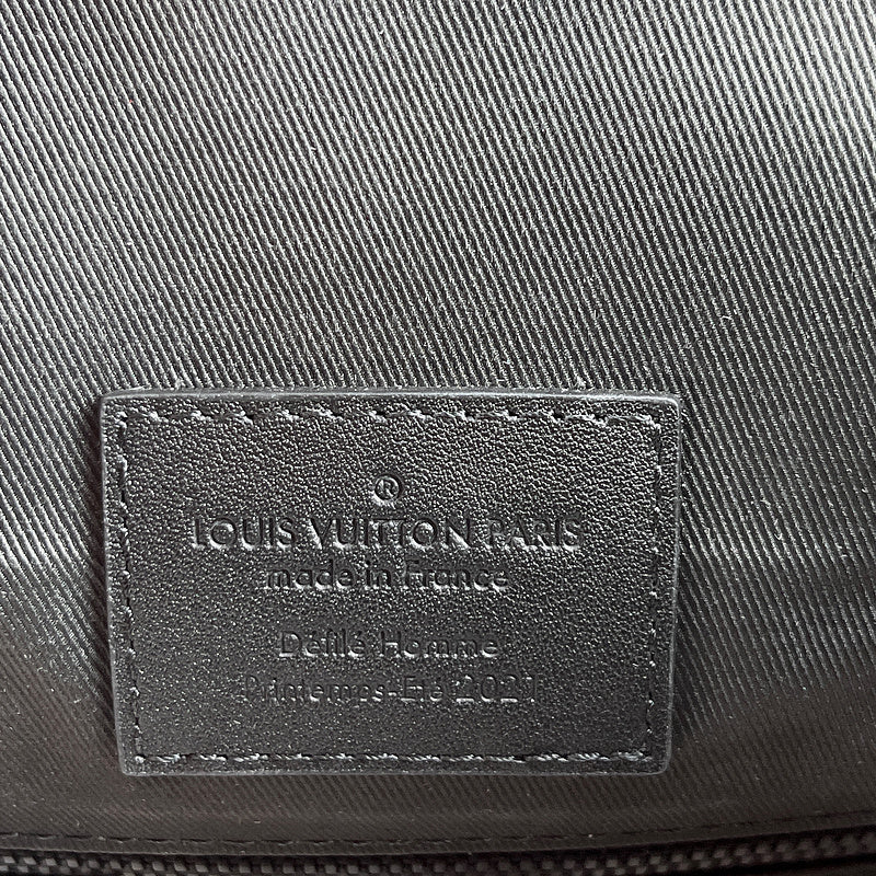 Fan Fashion Lu-Vi bags - 9657